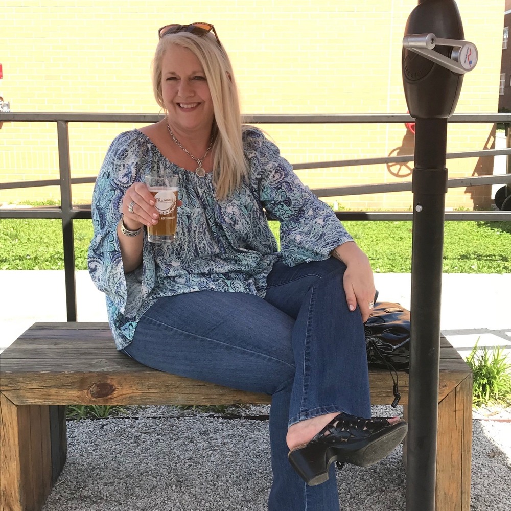 Meet your Posher, Monica